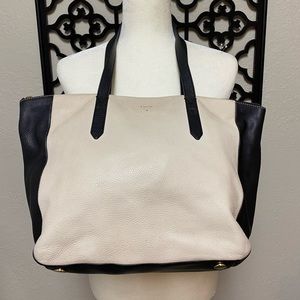 Black and off white pebbled leather Fossil tote